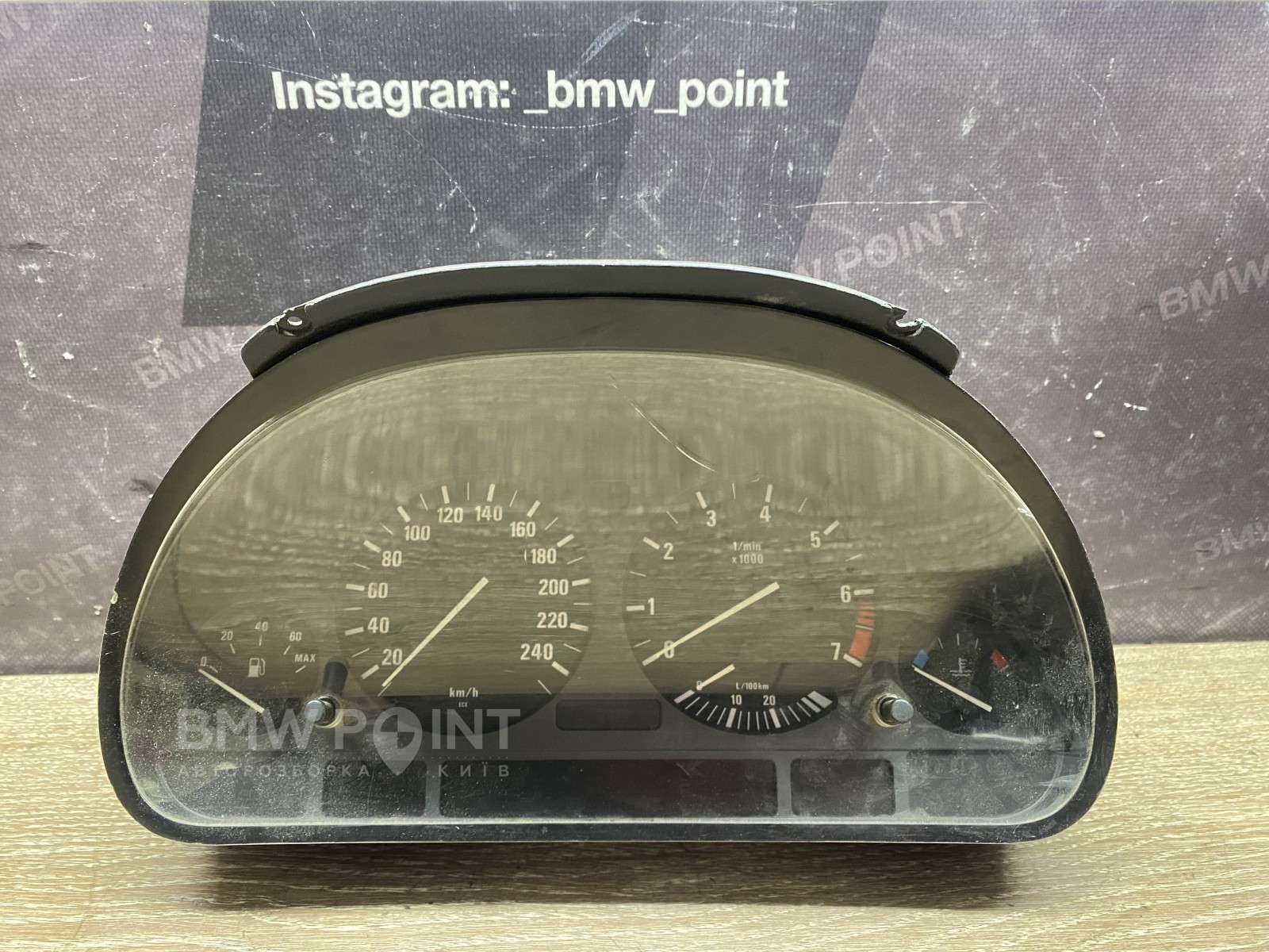 Панель приладів BMW E38 (АКПП) бензин VDO